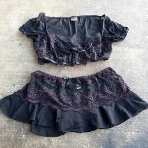 Frederick's of Hollywood black lace 2pc set